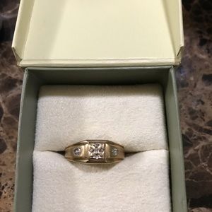 Diamond 10 k men ring